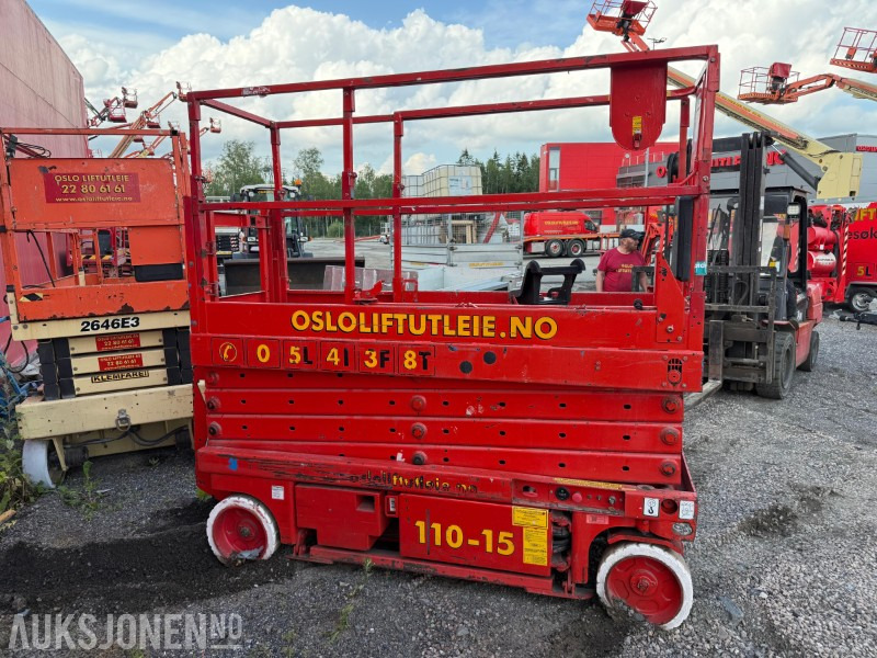 Genie GS 2632 10-meter smal sakselift, merkefrie hjul, elektrisk - Podizna platforma: slika Genie GS 2632 10-meter smal sakselift, merkefrie hjul, elektrisk - Podizna platforma Genie GS 2632 10-meter smal sakselift, merkefrie hjul, elektrisk - Podizna platforma: slika Genie GS 2632 10-meter smal sakselift, merkefrie hjul, elektrisk - Podizna platforma