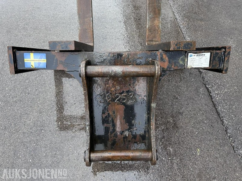 Götene Pallegaffel S60, 4t, 1200x1200 - Građevinska oprema: slika Götene Pallegaffel S60, 4t, 1200x1200 - Građevinska oprema Götene Pallegaffel S60, 4t, 1200x1200 - Građevinska oprema: slika Götene Pallegaffel S60, 4t, 1200x1200 - Građevinska oprema