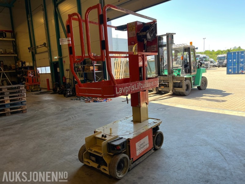 JLG 1230 Mastelift med 3,66m platform høyde - Podizna platforma: slika JLG 1230 Mastelift med 3,66m platform høyde - Podizna platforma JLG 1230 Mastelift med 3,66m platform høyde - Podizna platforma: slika JLG 1230 Mastelift med 3,66m platform høyde - Podizna platforma