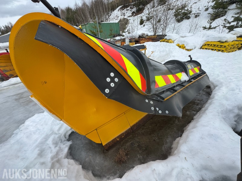 2019 GMI KP-265 S 3400 Diagonalplog - Kamion: slika 2019 GMI KP-265 S 3400 Diagonalplog - Kamion 2019 GMI KP-265 S 3400 Diagonalplog - Kamion: slika 2019 GMI KP-265 S 3400 Diagonalplog - Kamion