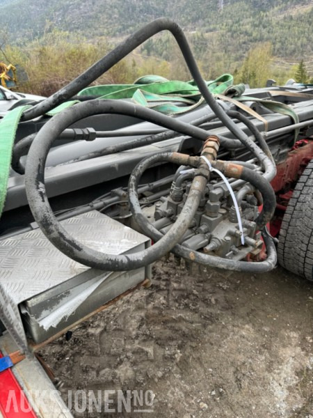 Hiab 20 tonn HIAB krokpåbygg - Kamion: slika Hiab 20 tonn HIAB krokpåbygg - Kamion Hiab 20 tonn HIAB krokpåbygg - Kamion: slika Hiab 20 tonn HIAB krokpåbygg - Kamion