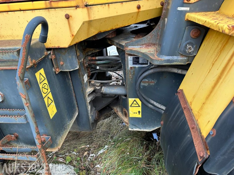 Utovarivač na kotačima Komatsu WA320-5h Hullaster - Rep-objekt: slika Utovarivač na kotačima Komatsu WA320-5h Hullaster - Rep-objekt Utovarivač na kotačima Komatsu WA320-5h Hullaster - Rep-objekt: slika Utovarivač na kotačima Komatsu WA320-5h Hullaster - Rep-objekt