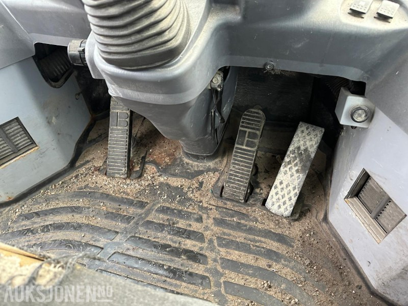 Utovarivač na kotačima Komatsu WA320-5h Hullaster - Rep-objekt: slika Utovarivač na kotačima Komatsu WA320-5h Hullaster - Rep-objekt Utovarivač na kotačima Komatsu WA320-5h Hullaster - Rep-objekt: slika Utovarivač na kotačima Komatsu WA320-5h Hullaster - Rep-objekt