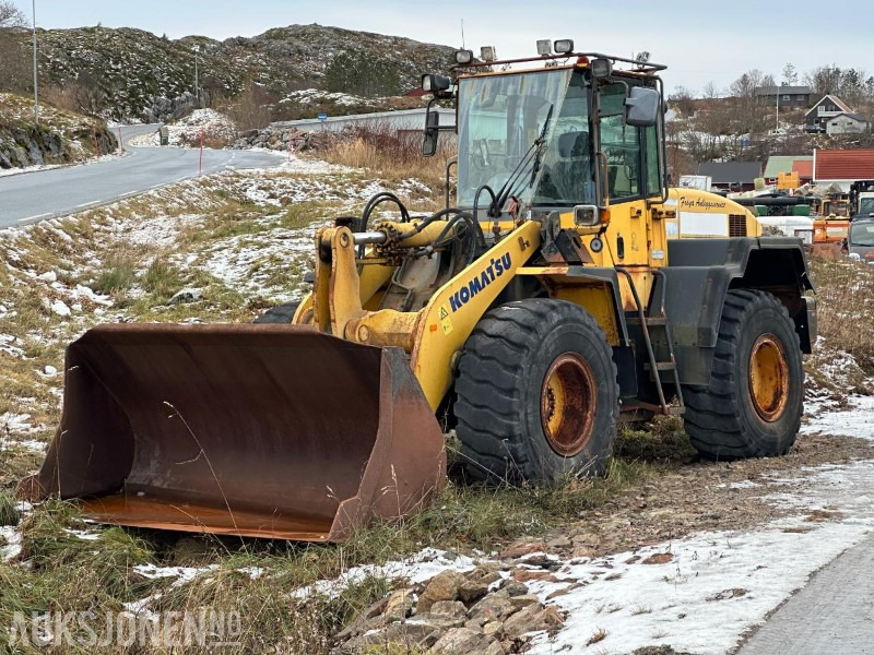 Komatsu WA320-5h Hullaster - Rep-objekt - Utovarivač na kotačima: slika Komatsu WA320-5h Hullaster - Rep-objekt - Utovarivač na kotačima Komatsu WA320-5h Hullaster - Rep-objekt - Utovarivač na kotačima: slika Komatsu WA320-5h Hullaster - Rep-objekt - Utovarivač na kotačima
