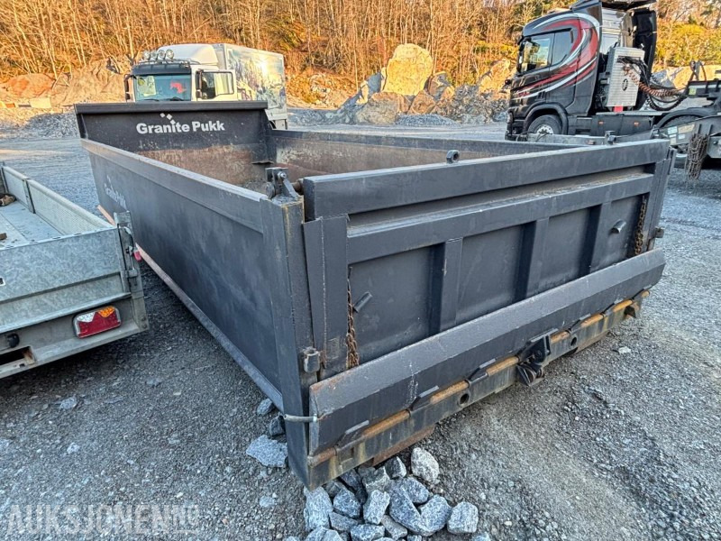 Krok dumperkasse med hyd baklem - Kamion s kukastom dizalicom: slika Krok dumperkasse med hyd baklem - Kamion s kukastom dizalicom Krok dumperkasse med hyd baklem - Kamion s kukastom dizalicom: slika Krok dumperkasse med hyd baklem - Kamion s kukastom dizalicom