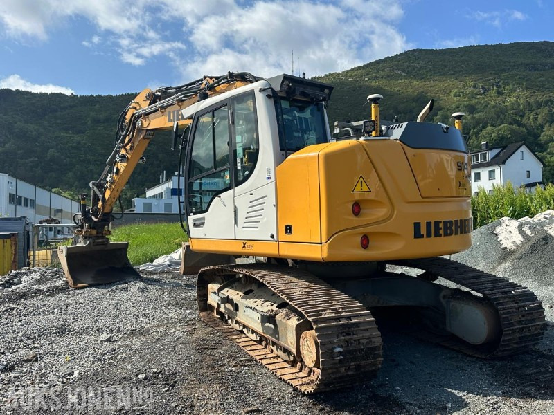 Liebherr R914 STD Compact Litronic Beltegraver - 2932 Timer - Sentralsmøring - Novatron 3D GPS - Kamera - 4 Skuffer - Bager: slika Liebherr R914 STD Compact Litronic Beltegraver - 2932 Timer - Sentralsmøring - Novatron 3D GPS - Kamera - 4 Skuffer - Bager Liebherr R914 STD Compact Litronic Beltegraver - 2932 Timer - Sentralsmøring - Novatron 3D GPS - Kamera - 4 Skuffer - Bager: slika Liebherr R914 STD Compact Litronic Beltegraver - 2932 Timer - Sentralsmøring - Novatron 3D GPS - Kamera - 4 Skuffer - Bager