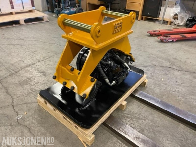 NY HENIMA VIBROPLATE TIL 4-9 TONNS GRAVEMASKIN S50 FESTE M/GARANTI - Valjak: slika NY HENIMA VIBROPLATE TIL 4-9 TONNS GRAVEMASKIN S50 FESTE M/GARANTI - Valjak NY HENIMA VIBROPLATE TIL 4-9 TONNS GRAVEMASKIN S50 FESTE M/GARANTI - Valjak: slika NY HENIMA VIBROPLATE TIL 4-9 TONNS GRAVEMASKIN S50 FESTE M/GARANTI - Valjak