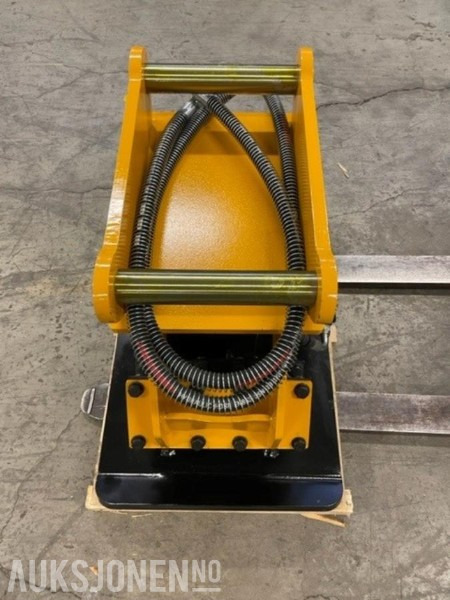 NY HENIMA VIBROPLATE TIL 4-9 TONNS GRAVEMASKIN S50 FESTE M/GARANTI - Valjak: slika NY HENIMA VIBROPLATE TIL 4-9 TONNS GRAVEMASKIN S50 FESTE M/GARANTI - Valjak NY HENIMA VIBROPLATE TIL 4-9 TONNS GRAVEMASKIN S50 FESTE M/GARANTI - Valjak: slika NY HENIMA VIBROPLATE TIL 4-9 TONNS GRAVEMASKIN S50 FESTE M/GARANTI - Valjak