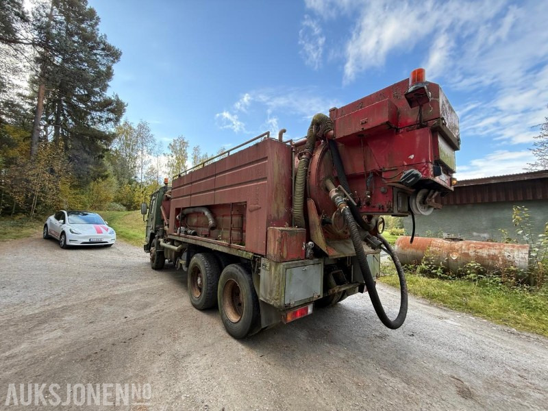 1986 Volvo FL10 Intercooler 6x2 med Müller Umwelttechnik slamsuger/spylepåbygg - Namjenska/ Posebna vozila: slika 1986 Volvo FL10 Intercooler 6x2 med Müller Umwelttechnik slamsuger/spylepåbygg - Namjenska/ Posebna vozila 1986 Volvo FL10 Intercooler 6x2 med Müller Umwelttechnik slamsuger/spylepåbygg - Namjenska/ Posebna vozila: slika 1986 Volvo FL10 Intercooler 6x2 med Müller Umwelttechnik slamsuger/spylepåbygg - Namjenska/ Posebna vozila
