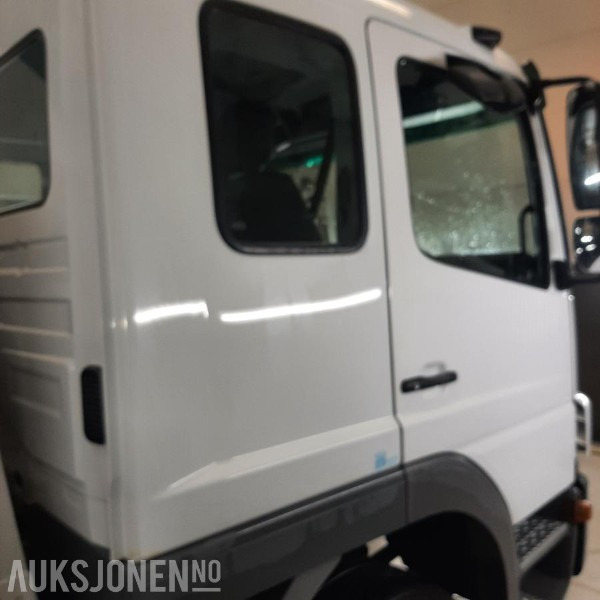 2006 Mercedes-Benz 1223/36AT LIFT BIL NYLIG EU OK OG sertifisert Arbeidshøyde 17m - Namjenska/ Posebna vozila: slika  2006 Mercedes-Benz 1223/36AT LIFT BIL NYLIG EU OK OG sertifisert Arbeidshøyde 17m - Namjenska/ Posebna vozila 2006 Mercedes-Benz 1223/36AT LIFT BIL NYLIG EU OK OG sertifisert Arbeidshøyde 17m - Namjenska/ Posebna vozila: slika  2006 Mercedes-Benz 1223/36AT LIFT BIL NYLIG EU OK OG sertifisert Arbeidshøyde 17m - Namjenska/ Posebna vozila