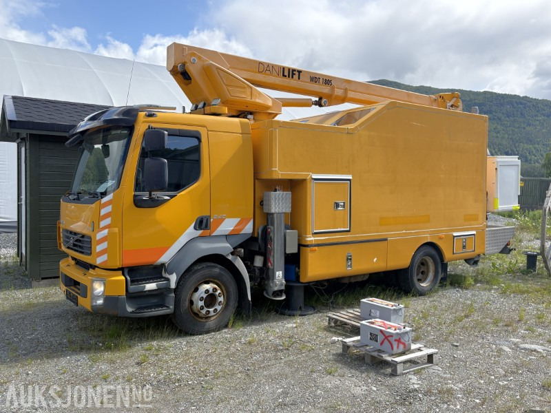 2008 Volvo FL-240 liftbil med stort oppholdsrom i skap - tørkeskap m.m. - Namjenska/ Posebna vozila: slika 2008 Volvo FL-240 liftbil med stort oppholdsrom i skap - tørkeskap m.m. - Namjenska/ Posebna vozila 2008 Volvo FL-240 liftbil med stort oppholdsrom i skap - tørkeskap m.m. - Namjenska/ Posebna vozila: slika 2008 Volvo FL-240 liftbil med stort oppholdsrom i skap - tørkeskap m.m. - Namjenska/ Posebna vozila