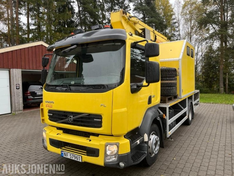 2012 Volvo FL 290 med VEMA 15 meter lift - Liftbil - Namjenska/ Posebna vozila: slika 2012 Volvo FL 290 med VEMA 15 meter lift - Liftbil - Namjenska/ Posebna vozila 2012 Volvo FL 290 med VEMA 15 meter lift - Liftbil - Namjenska/ Posebna vozila: slika 2012 Volvo FL 290 med VEMA 15 meter lift - Liftbil - Namjenska/ Posebna vozila