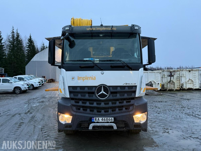 2017 Mercedes-Benz Arocs 3235 8x4, Injeksjonsrigg AMV, EURO 6, påmontert kran - Namjenska/ Posebna vozila: slika 2017 Mercedes-Benz Arocs 3235 8x4, Injeksjonsrigg AMV, EURO 6, påmontert kran - Namjenska/ Posebna vozila 2017 Mercedes-Benz Arocs 3235 8x4, Injeksjonsrigg AMV, EURO 6, påmontert kran - Namjenska/ Posebna vozila: slika 2017 Mercedes-Benz Arocs 3235 8x4, Injeksjonsrigg AMV, EURO 6, påmontert kran - Namjenska/ Posebna vozila