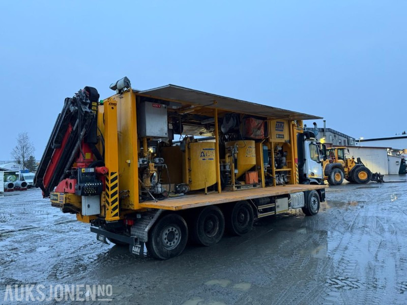 2017 Mercedes-Benz Arocs 3235 8x4, Injeksjonsrigg AMV, EURO 6, påmontert kran - Namjenska/ Posebna vozila: slika 2017 Mercedes-Benz Arocs 3235 8x4, Injeksjonsrigg AMV, EURO 6, påmontert kran - Namjenska/ Posebna vozila 2017 Mercedes-Benz Arocs 3235 8x4, Injeksjonsrigg AMV, EURO 6, påmontert kran - Namjenska/ Posebna vozila: slika 2017 Mercedes-Benz Arocs 3235 8x4, Injeksjonsrigg AMV, EURO 6, påmontert kran - Namjenska/ Posebna vozila