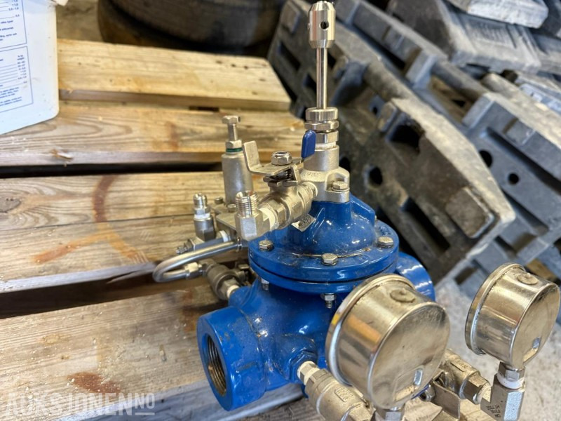 Ny/ubrukt VA del m/flere manometer - Građevinska oprema: slika Ny/ubrukt VA del m/flere manometer - Građevinska oprema Ny/ubrukt VA del m/flere manometer - Građevinska oprema: slika Ny/ubrukt VA del m/flere manometer - Građevinska oprema