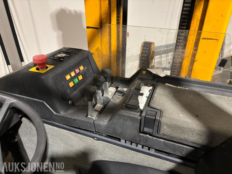 1990 Jungheinrich ETV A 13,5 Skyvemasttruck - Oprema za rukovanje materijalima: slika 1990 Jungheinrich ETV A 13,5 Skyvemasttruck - Oprema za rukovanje materijalima 1990 Jungheinrich ETV A 13,5 Skyvemasttruck - Oprema za rukovanje materijalima: slika 1990 Jungheinrich ETV A 13,5 Skyvemasttruck - Oprema za rukovanje materijalima