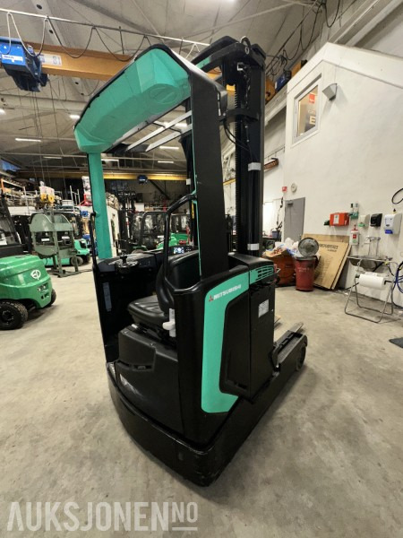 2015 Mitsubishi RB16N2 Elektrisk Reachtruck m/6,3 m løftehøyde/tilt/sideskift/sertifisert, 2301 timer - Oprema za rukovanje materijalima: slika 2015 Mitsubishi RB16N2 Elektrisk Reachtruck m/6,3 m løftehøyde/tilt/sideskift/sertifisert, 2301 timer - Oprema za rukovanje materijalima 2015 Mitsubishi RB16N2 Elektrisk Reachtruck m/6,3 m løftehøyde/tilt/sideskift/sertifisert, 2301 timer - Oprema za rukovanje materijalima: slika 2015 Mitsubishi RB16N2 Elektrisk Reachtruck m/6,3 m løftehøyde/tilt/sideskift/sertifisert, 2301 timer - Oprema za rukovanje materijalima