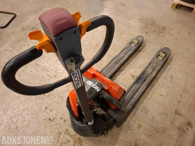 2021 Heli CBD15J LI-S - 1.5 tonns lithium palletruck - Oprema za rukovanje materijalima: slika 2021 Heli CBD15J LI-S - 1.5 tonns lithium palletruck - Oprema za rukovanje materijalima 2021 Heli CBD15J LI-S - 1.5 tonns lithium palletruck - Oprema za rukovanje materijalima: slika 2021 Heli CBD15J LI-S - 1.5 tonns lithium palletruck - Oprema za rukovanje materijalima