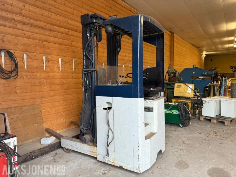 Komatsu skyvemassttruck - Oprema za rukovanje materijalima: slika Komatsu skyvemassttruck - Oprema za rukovanje materijalima Komatsu skyvemassttruck - Oprema za rukovanje materijalima: slika Komatsu skyvemassttruck - Oprema za rukovanje materijalima