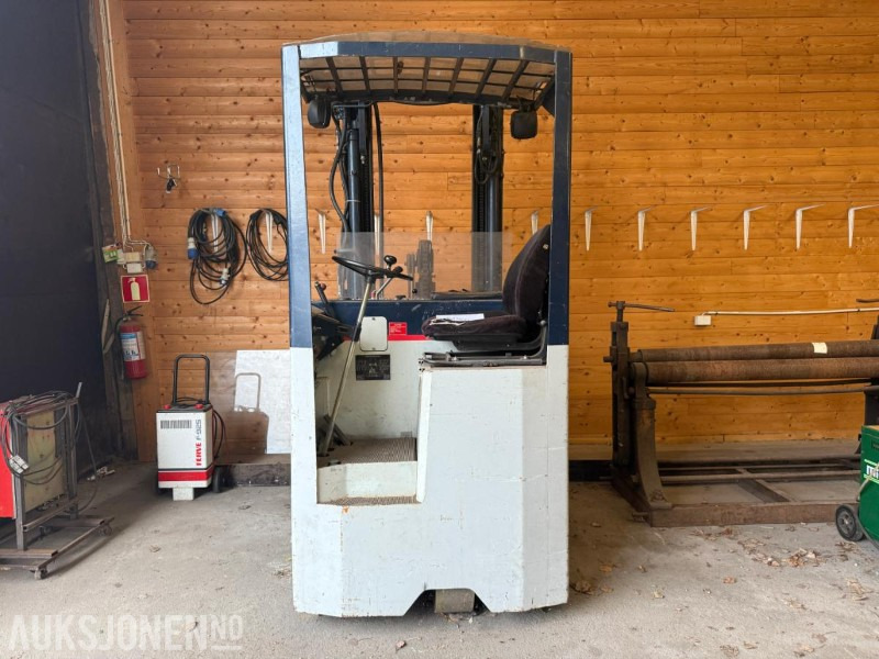 Komatsu skyvemassttruck - Oprema za rukovanje materijalima: slika Komatsu skyvemassttruck - Oprema za rukovanje materijalima Komatsu skyvemassttruck - Oprema za rukovanje materijalima: slika Komatsu skyvemassttruck - Oprema za rukovanje materijalima