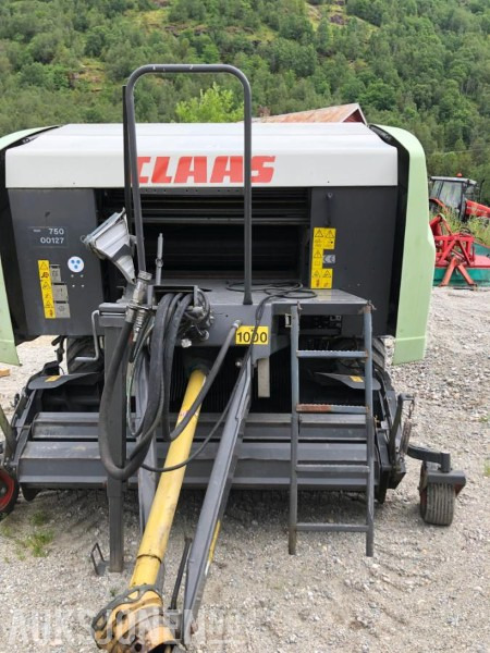 2010 Claas 455 uniwrap 455 - Poljoprivredni strojevi: slika 2010 Claas 455 uniwrap 455 - Poljoprivredni strojevi 2010 Claas 455 uniwrap 455 - Poljoprivredni strojevi: slika 2010 Claas 455 uniwrap 455 - Poljoprivredni strojevi