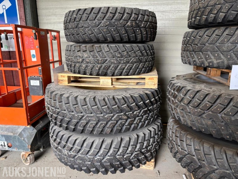 2010 Nokian Tri 2 Veidekk med pigg. 360/80 R24 og 440/80 R34 - Poljoprivredni strojevi: slika 2010 Nokian Tri 2 Veidekk med pigg. 360/80 R24 og 440/80 R34 - Poljoprivredni strojevi 2010 Nokian Tri 2 Veidekk med pigg. 360/80 R24 og 440/80 R34 - Poljoprivredni strojevi: slika 2010 Nokian Tri 2 Veidekk med pigg. 360/80 R24 og 440/80 R34 - Poljoprivredni strojevi