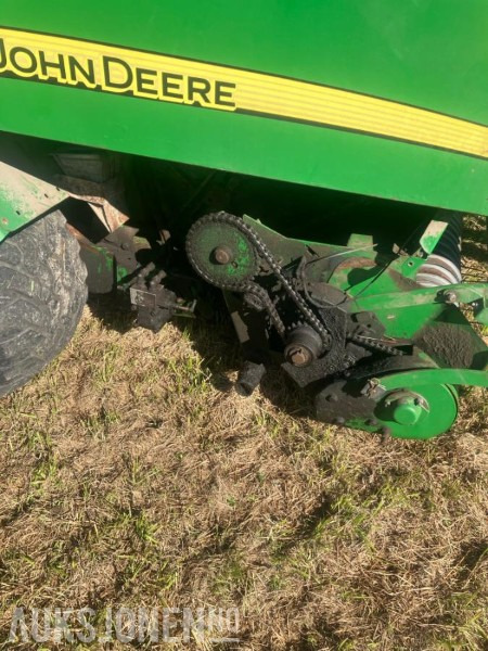 2011 John Deere 744 Premium Rundballepresse / Kombipresse - Poljoprivredni strojevi: slika 2011 John Deere 744 Premium Rundballepresse / Kombipresse - Poljoprivredni strojevi 2011 John Deere 744 Premium Rundballepresse / Kombipresse - Poljoprivredni strojevi: slika 2011 John Deere 744 Premium Rundballepresse / Kombipresse - Poljoprivredni strojevi