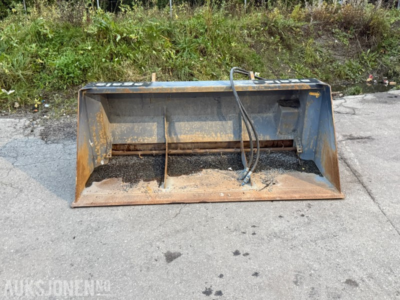 2012 Drivex sandstrøer / Strøkasse - Poljoprivredni strojevi: slika 2012 Drivex sandstrøer / Strøkasse - Poljoprivredni strojevi 2012 Drivex sandstrøer / Strøkasse - Poljoprivredni strojevi: slika 2012 Drivex sandstrøer / Strøkasse - Poljoprivredni strojevi