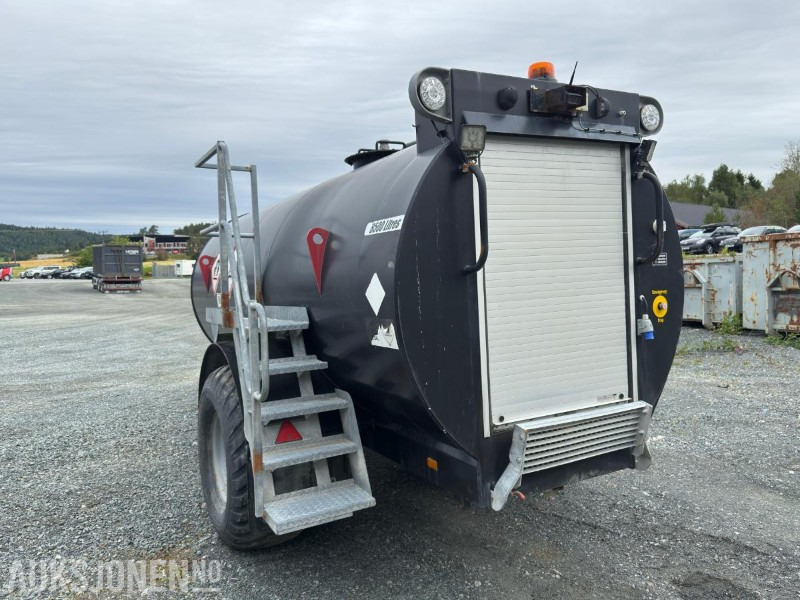 2016 FUEL PROOF DIESELTANK TRAKTOR - Poljoprivredni strojevi: slika 2016 FUEL PROOF DIESELTANK TRAKTOR - Poljoprivredni strojevi 2016 FUEL PROOF DIESELTANK TRAKTOR - Poljoprivredni strojevi: slika 2016 FUEL PROOF DIESELTANK TRAKTOR - Poljoprivredni strojevi