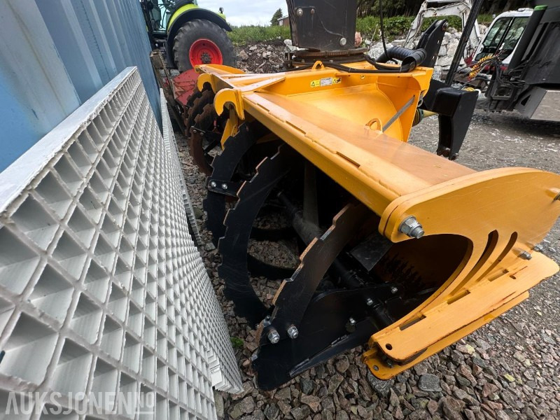 Poljoprivredni strojevi 2021 Dalen 2014-010CX Snøfres til traktor - For frontmontering: slika Poljoprivredni strojevi 2021 Dalen 2014-010CX Snøfres til traktor - For frontmontering