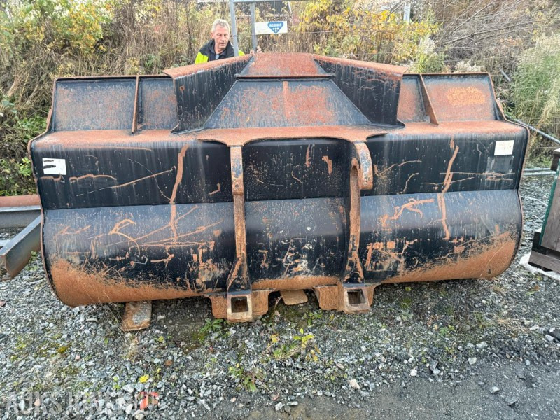 1900 Skuffe m/Cat kopling - Priključak za Građevinski strojevi: slika 1900 Skuffe m/Cat kopling - Priključak za Građevinski strojevi 1900 Skuffe m/Cat kopling - Priključak za Građevinski strojevi: slika 1900 Skuffe m/Cat kopling - Priključak za Građevinski strojevi