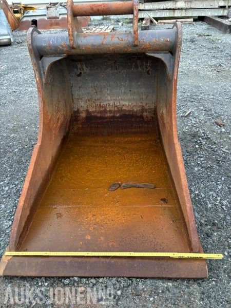 Priključak za Građevinski strojevi 2017 SMP skuff 650 l - S60: slika Priključak za Građevinski strojevi 2017 SMP skuff 650 l - S60