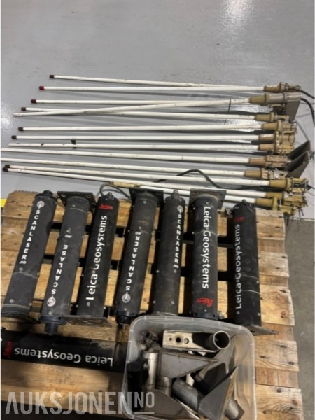 7 stk Leica Geosystems / Scanlaser radioantenner til Leica maskinstyring - Procom basestasjon- og marineantenner Ca 12 stk - Priključak za Građevinski strojevi: slika 7 stk Leica Geosystems / Scanlaser radioantenner til Leica maskinstyring - Procom basestasjon- og marineantenner Ca 12 stk - Priključak za Građevinski strojevi 7 stk Leica Geosystems / Scanlaser radioantenner til Leica maskinstyring - Procom basestasjon- og marineantenner Ca 12 stk - Priključak za Građevinski strojevi: slika 7 stk Leica Geosystems / Scanlaser radioantenner til Leica maskinstyring - Procom basestasjon- og marineantenner Ca 12 stk - Priključak za Građevinski strojevi