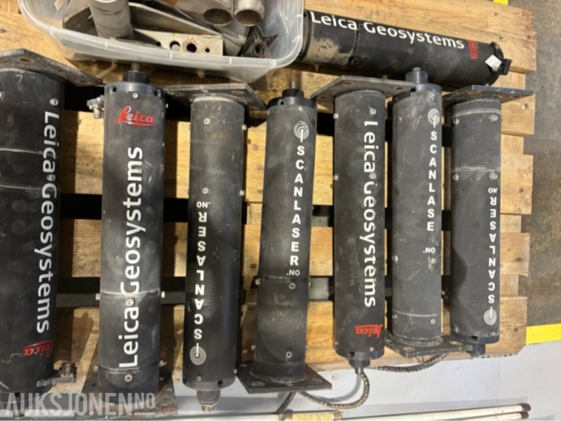 7 stk Leica Geosystems / Scanlaser radioantenner til Leica maskinstyring - Procom basestasjon- og marineantenner Ca 12 stk - Priključak za Građevinski strojevi: slika 7 stk Leica Geosystems / Scanlaser radioantenner til Leica maskinstyring - Procom basestasjon- og marineantenner Ca 12 stk - Priključak za Građevinski strojevi 7 stk Leica Geosystems / Scanlaser radioantenner til Leica maskinstyring - Procom basestasjon- og marineantenner Ca 12 stk - Priključak za Građevinski strojevi: slika 7 stk Leica Geosystems / Scanlaser radioantenner til Leica maskinstyring - Procom basestasjon- og marineantenner Ca 12 stk - Priključak za Građevinski strojevi