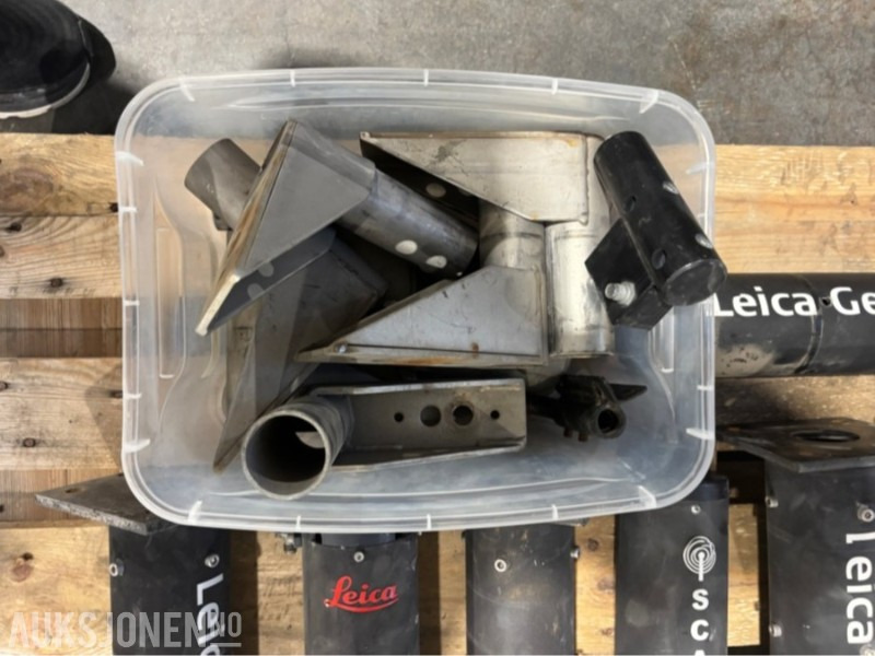 7 stk Leica Geosystems / Scanlaser radioantenner til Leica maskinstyring - Procom basestasjon- og marineantenner Ca 12 stk - Priključak za Građevinski strojevi: slika 7 stk Leica Geosystems / Scanlaser radioantenner til Leica maskinstyring - Procom basestasjon- og marineantenner Ca 12 stk - Priključak za Građevinski strojevi 7 stk Leica Geosystems / Scanlaser radioantenner til Leica maskinstyring - Procom basestasjon- og marineantenner Ca 12 stk - Priključak za Građevinski strojevi: slika 7 stk Leica Geosystems / Scanlaser radioantenner til Leica maskinstyring - Procom basestasjon- og marineantenner Ca 12 stk - Priključak za Građevinski strojevi