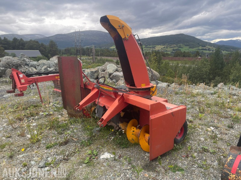 Duun T-24 Snøfreser montert sidevinge - Priključak za Građevinski strojevi: slika Duun T-24 Snøfreser montert sidevinge - Priključak za Građevinski strojevi Duun T-24 Snøfreser montert sidevinge - Priključak za Građevinski strojevi: slika Duun T-24 Snøfreser montert sidevinge - Priključak za Građevinski strojevi