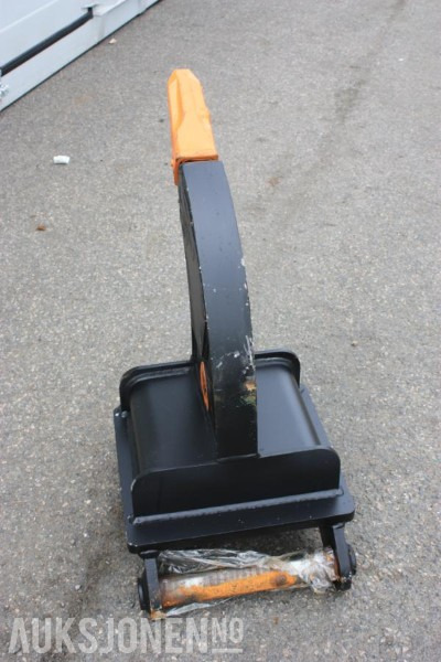 S60 Ripper for 10-14 tonn maskin - Priključak za Građevinski strojevi: slika S60 Ripper for 10-14 tonn maskin - Priključak za Građevinski strojevi S60 Ripper for 10-14 tonn maskin - Priključak za Građevinski strojevi: slika S60 Ripper for 10-14 tonn maskin - Priključak za Građevinski strojevi