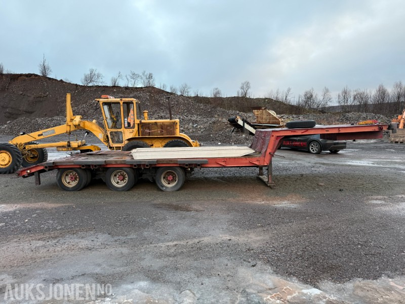 1976 HI GAIN LBS 33-EM - Maskinsemi - 3 akslet - Rep.objekt - Prikolica: slika 1976 HI GAIN LBS 33-EM - Maskinsemi - 3 akslet - Rep.objekt - Prikolica 1976 HI GAIN LBS 33-EM - Maskinsemi - 3 akslet - Rep.objekt - Prikolica: slika 1976 HI GAIN LBS 33-EM - Maskinsemi - 3 akslet - Rep.objekt - Prikolica