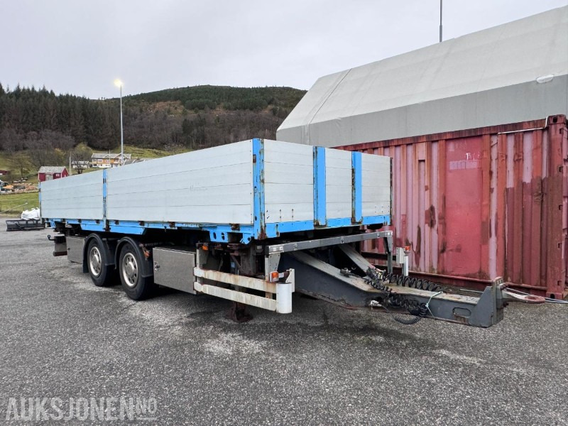 2002 Goebel & Sohn Containerchassi / Boggi kjerre med Kögel ER 74 Vekselflak med aluminiumskarmer - Supersingel hjul - Prikolica: slika 2002 Goebel & Sohn Containerchassi / Boggi kjerre med Kögel ER 74 Vekselflak med aluminiumskarmer - Supersingel hjul - Prikolica 2002 Goebel & Sohn Containerchassi / Boggi kjerre med Kögel ER 74 Vekselflak med aluminiumskarmer - Supersingel hjul - Prikolica: slika 2002 Goebel & Sohn Containerchassi / Boggi kjerre med Kögel ER 74 Vekselflak med aluminiumskarmer - Supersingel hjul - Prikolica