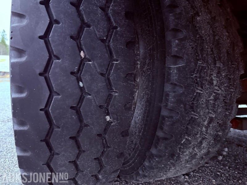 Prikolica 2006 Istrail TRIPPELBOGGIKJERRE henger m/ 3 aksler: slika Prikolica 2006 Istrail TRIPPELBOGGIKJERRE henger m/ 3 aksler