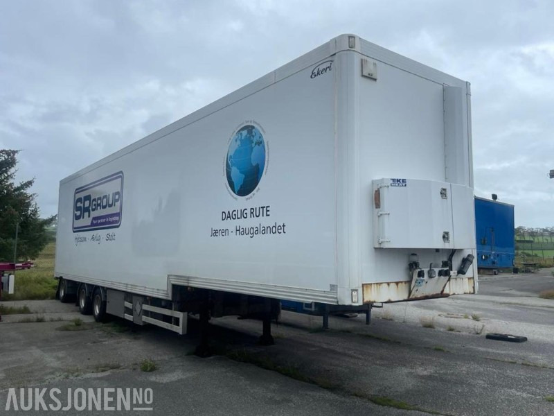 2007 Ekeri L3 Skaphenger med full sideåpning - 3-akslet - Tillatt totalvekt: 45000 kg. - Prikolica: slika 2007 Ekeri L3 Skaphenger med full sideåpning - 3-akslet - Tillatt totalvekt: 45000 kg. - Prikolica 2007 Ekeri L3 Skaphenger med full sideåpning - 3-akslet - Tillatt totalvekt: 45000 kg. - Prikolica: slika 2007 Ekeri L3 Skaphenger med full sideåpning - 3-akslet - Tillatt totalvekt: 45000 kg. - Prikolica