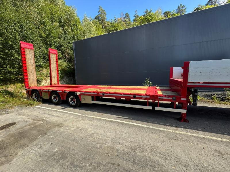 2019 Doll Semitrailer – 3-akslet maskinhenger, nylakkert, EU-godkjent til 08/2026 - Prikolica: slika 2019 Doll Semitrailer – 3-akslet maskinhenger, nylakkert, EU-godkjent til 08/2026 - Prikolica 2019 Doll Semitrailer – 3-akslet maskinhenger, nylakkert, EU-godkjent til 08/2026 - Prikolica: slika 2019 Doll Semitrailer – 3-akslet maskinhenger, nylakkert, EU-godkjent til 08/2026 - Prikolica