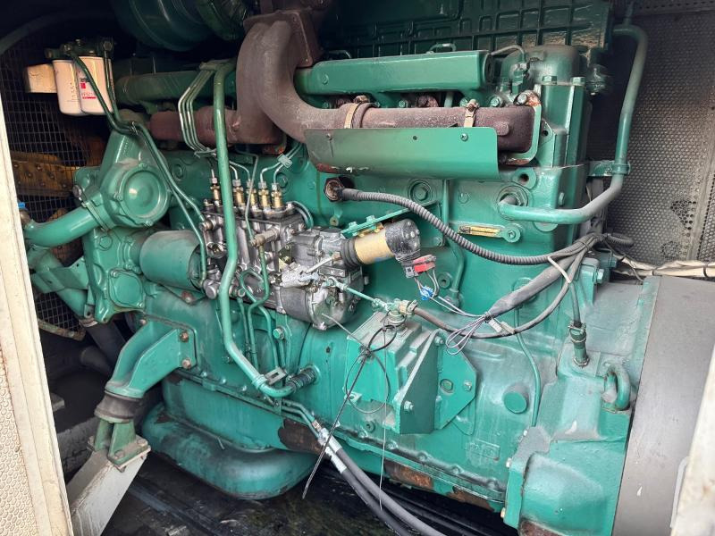 Strømaggregat med Volvo Penta motor Stamford 325 kVA generator - Građevinska oprema: slika Strømaggregat med Volvo Penta motor Stamford 325 kVA generator - Građevinska oprema Strømaggregat med Volvo Penta motor Stamford 325 kVA generator - Građevinska oprema: slika Strømaggregat med Volvo Penta motor Stamford 325 kVA generator - Građevinska oprema