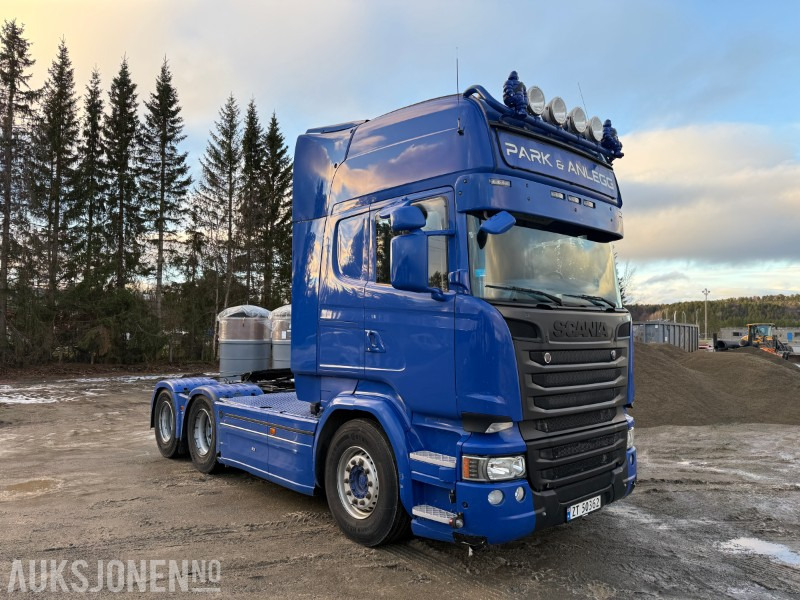 2015 Scania R730 Euro6T 6x4 Påkostet - Brøyterigget - Tipphydraulikk - Sprederhydraulikk - 675 643km - Tegljač: slika  2015 Scania R730 Euro6T 6x4 Påkostet - Brøyterigget - Tipphydraulikk - Sprederhydraulikk - 675 643km - Tegljač 2015 Scania R730 Euro6T 6x4 Påkostet - Brøyterigget - Tipphydraulikk - Sprederhydraulikk - 675 643km - Tegljač: slika  2015 Scania R730 Euro6T 6x4 Påkostet - Brøyterigget - Tipphydraulikk - Sprederhydraulikk - 675 643km - Tegljač