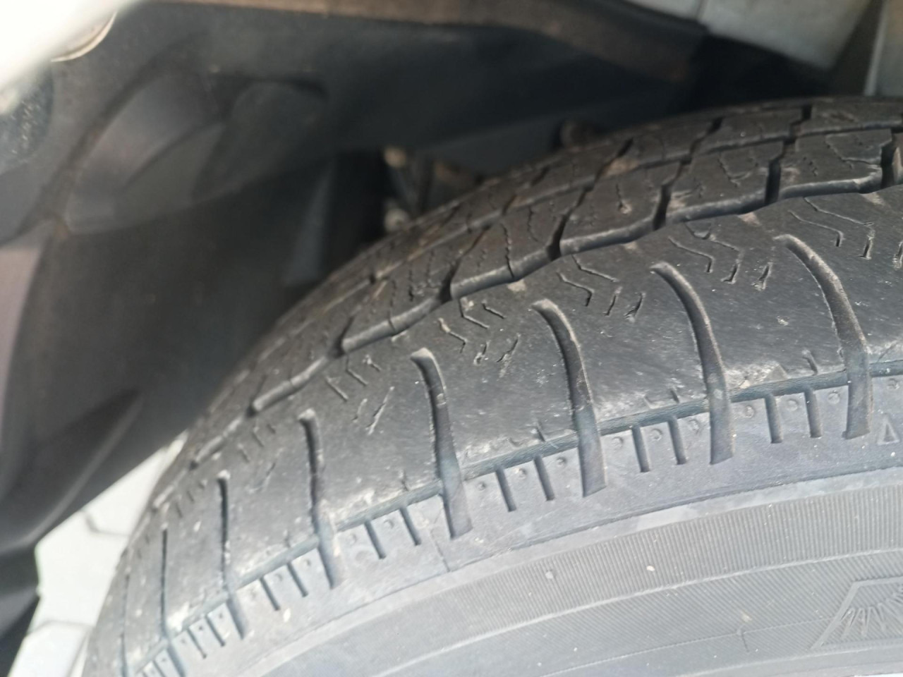 IVECO Daily 35 S 16 V - Furgon: slika IVECO Daily 35 S 16 V - Furgon IVECO Daily 35 S 16 V - Furgon: slika IVECO Daily 35 S 16 V - Furgon