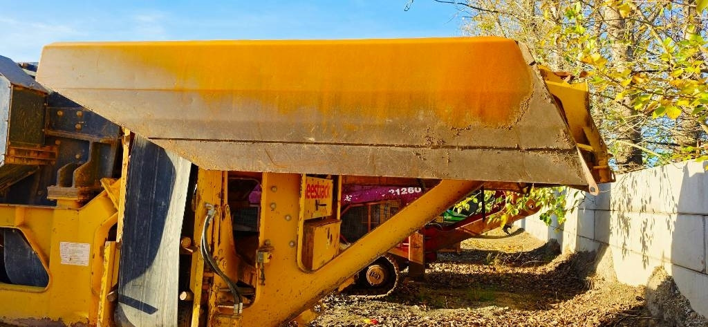 Keestrack B 3 - Mobilna drobilica: slika Keestrack B 3 - Mobilna drobilica Keestrack B 3 - Mobilna drobilica: slika Keestrack B 3 - Mobilna drobilica