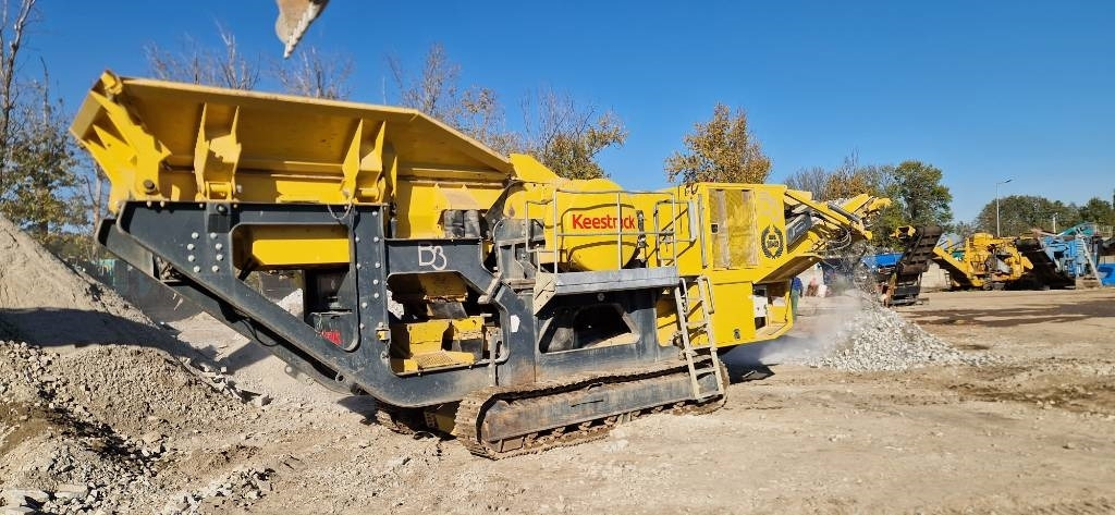 Keestrack B 3 - Mobilna drobilica: slika Keestrack B 3 - Mobilna drobilica Keestrack B 3 - Mobilna drobilica: slika Keestrack B 3 - Mobilna drobilica