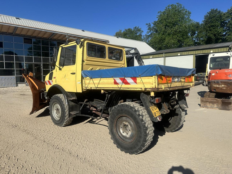 Mercedes-Benz Unimog U 1000 32.883km // ORIGINAL MILEAGE - Vozilo za čišćenje snijega: slika Mercedes-Benz Unimog U 1000 32.883km // ORIGINAL MILEAGE - Vozilo za čišćenje snijega Mercedes-Benz Unimog U 1000 32.883km // ORIGINAL MILEAGE - Vozilo za čišćenje snijega: slika Mercedes-Benz Unimog U 1000 32.883km // ORIGINAL MILEAGE - Vozilo za čišćenje snijega