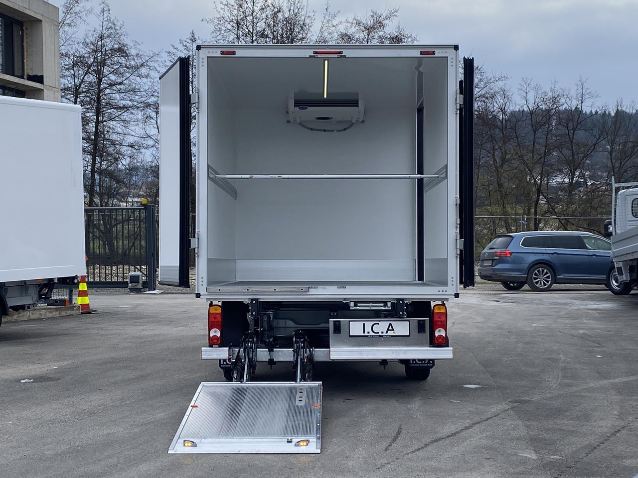 Novi Dostavno vozilo hladnjača OPEL MOVANO 1+6 DOKA 140PS | KÜHLKOFFER + LADERAMPE: slika Novi Dostavno vozilo hladnjača OPEL MOVANO 1+6 DOKA 140PS | KÜHLKOFFER + LADERAMPE