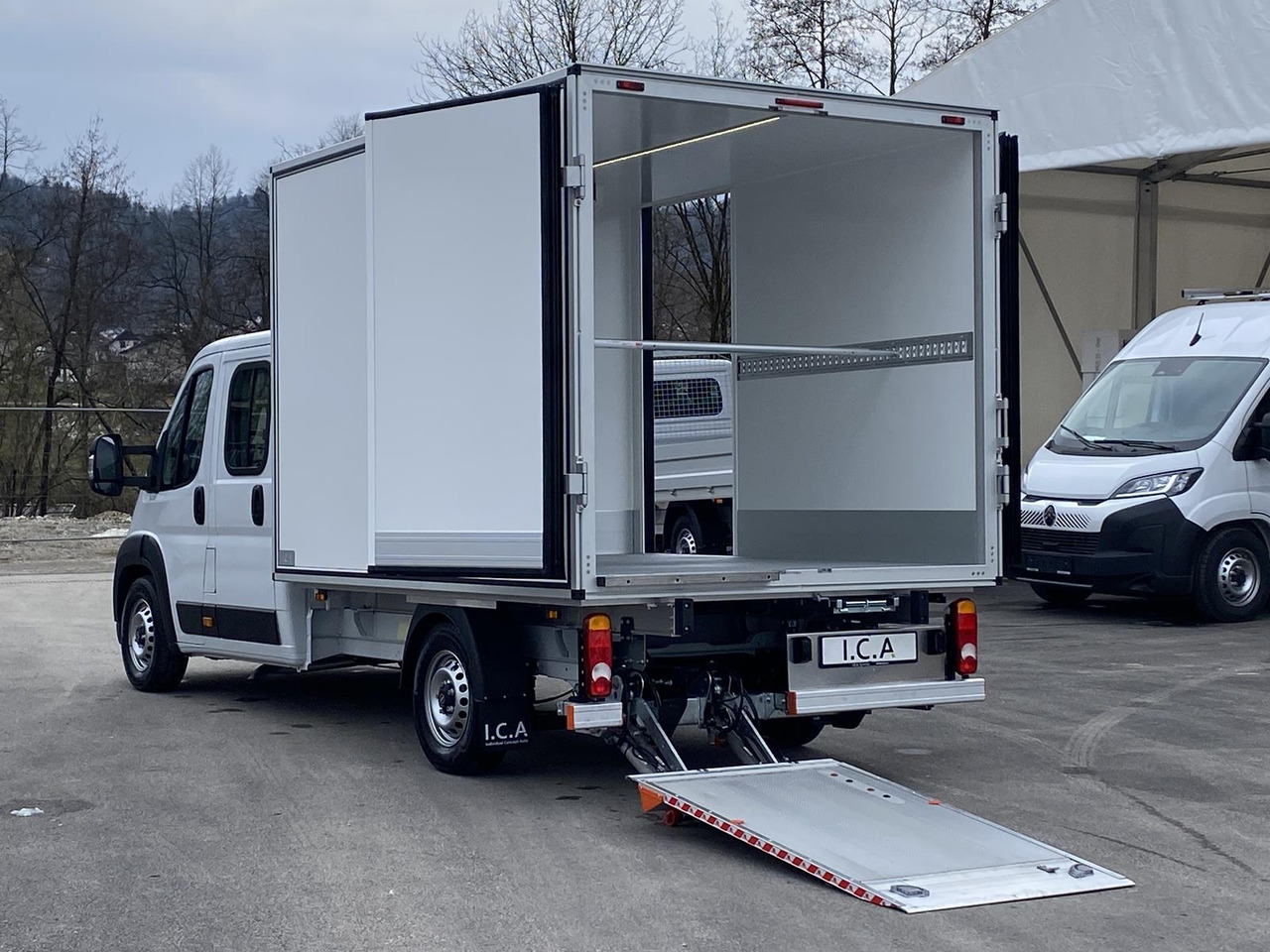 Novi Dostavno vozilo hladnjača OPEL MOVANO 1+6 DOKA 140PS | KÜHLKOFFER + LADERAMPE: slika Novi Dostavno vozilo hladnjača OPEL MOVANO 1+6 DOKA 140PS | KÜHLKOFFER + LADERAMPE